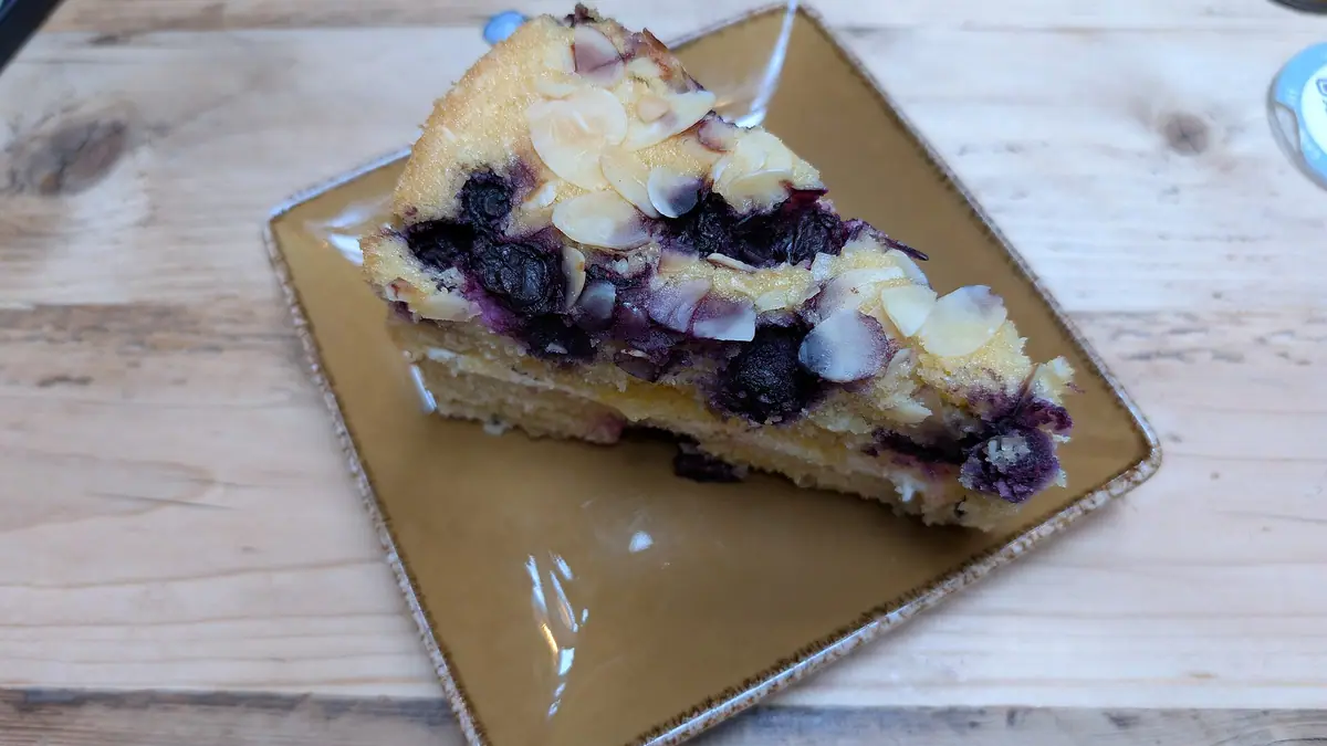 Coffee Depot – cake shop in Lincoln town centre
